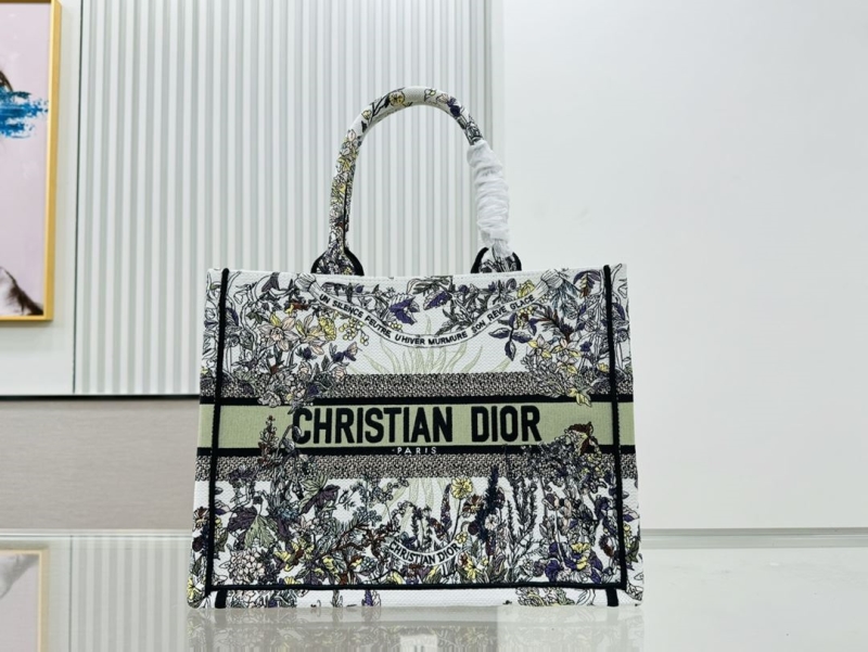 Dior Shopping Bags